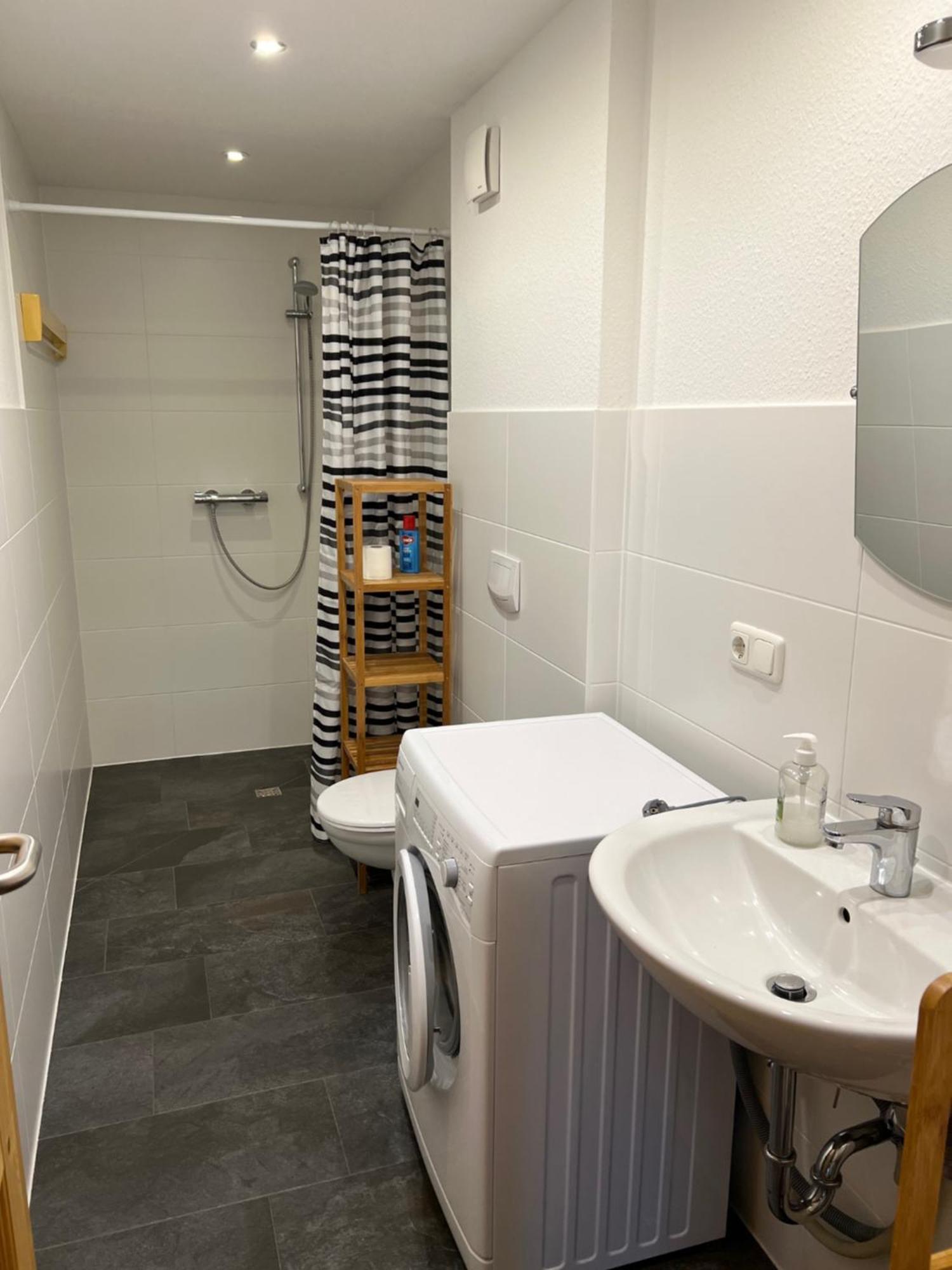 Haus Ole Apartment Kroslin Bagian luar foto